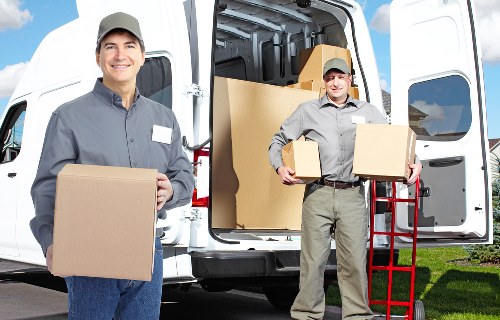 Flexible storage solution in Hadleywood for home and business use